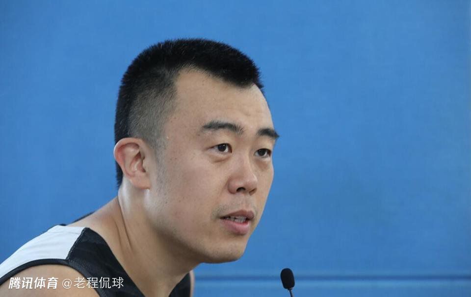 《千与千寻》曝中国风海报 最美不过宫崎骏的夏天 2019-06-07 将于6月21日夏至全国上映的宫崎骏经典之作《千与千寻》，正式开启全国56城点映。